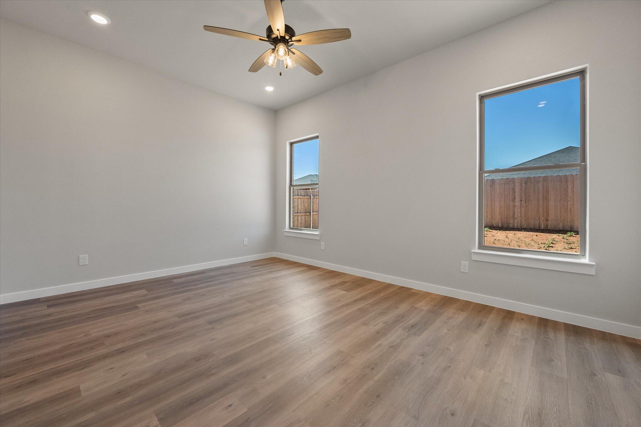 309 E 25th Street