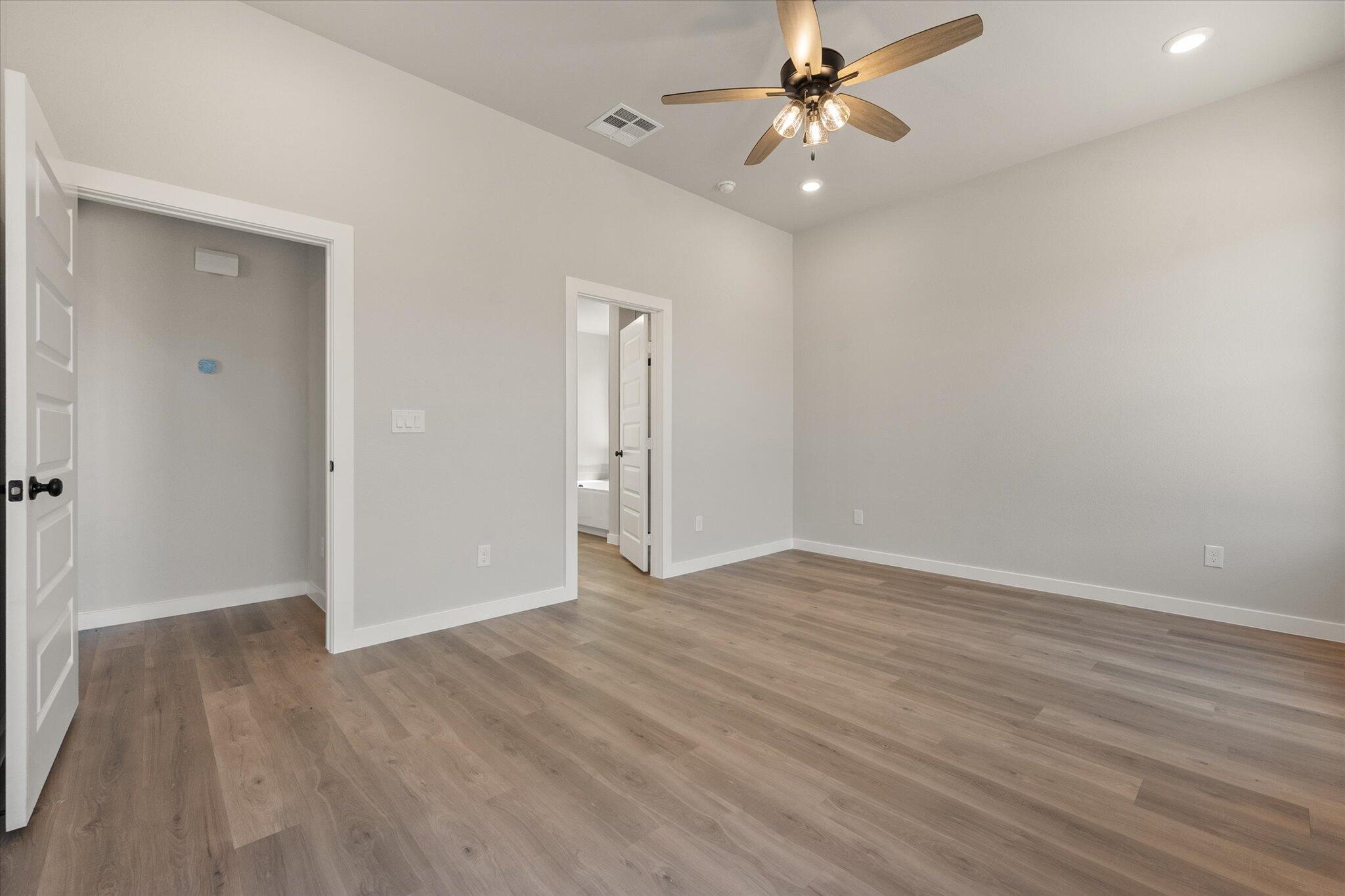 309 E 25th Street