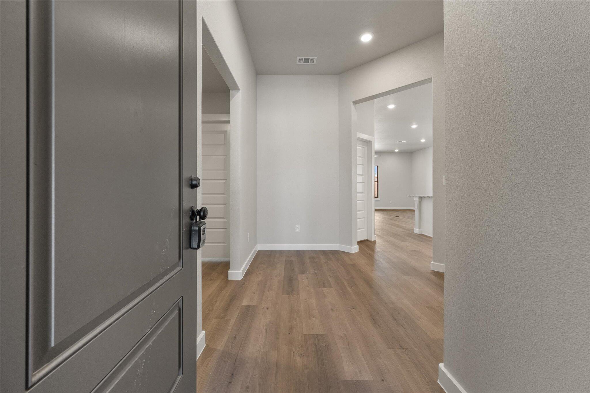 309 E 25th Street