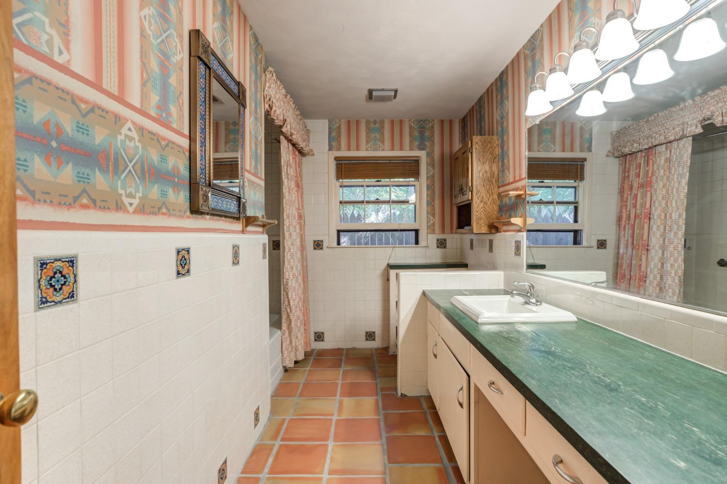 2503 53rd Street