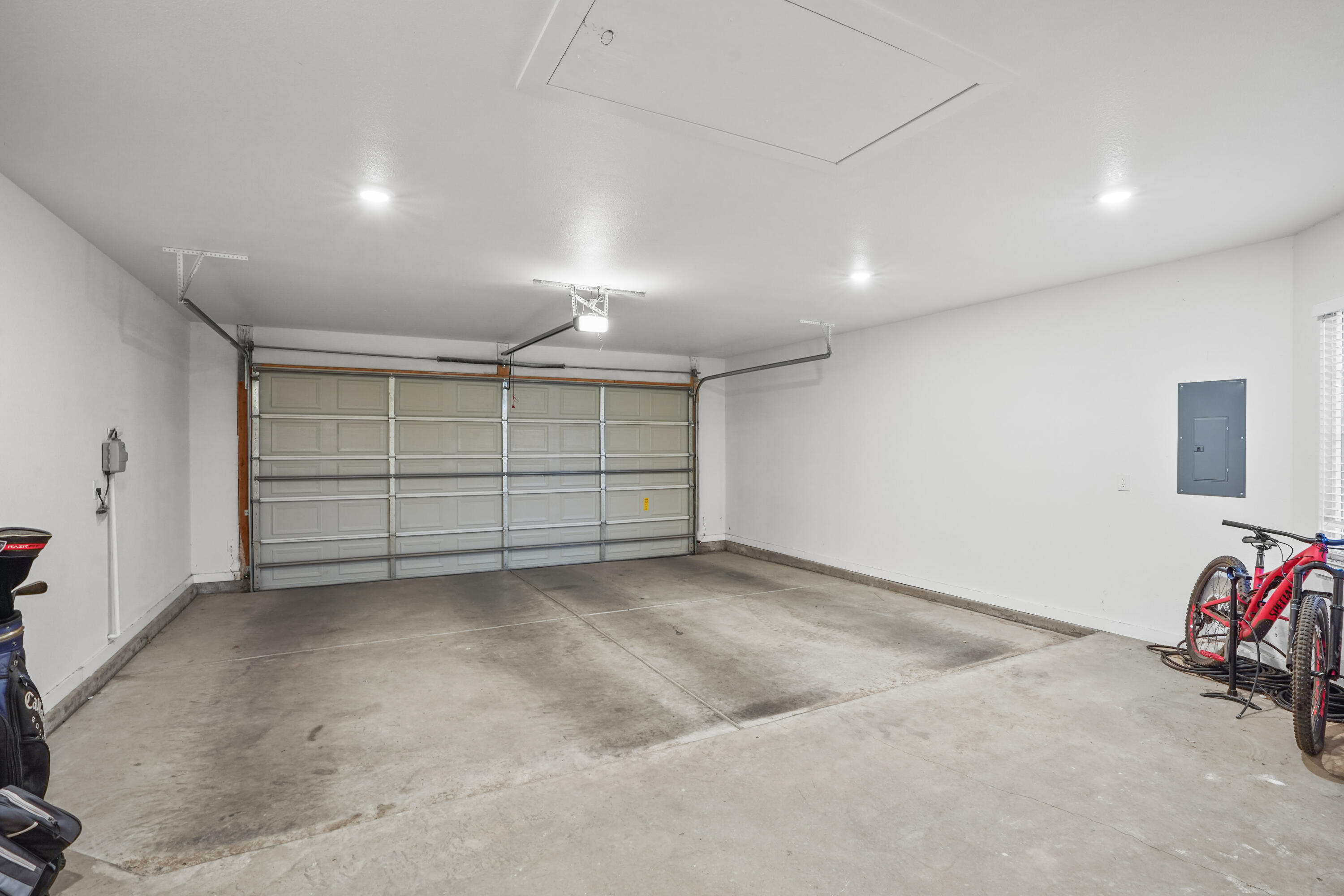 816 N 6th Circle