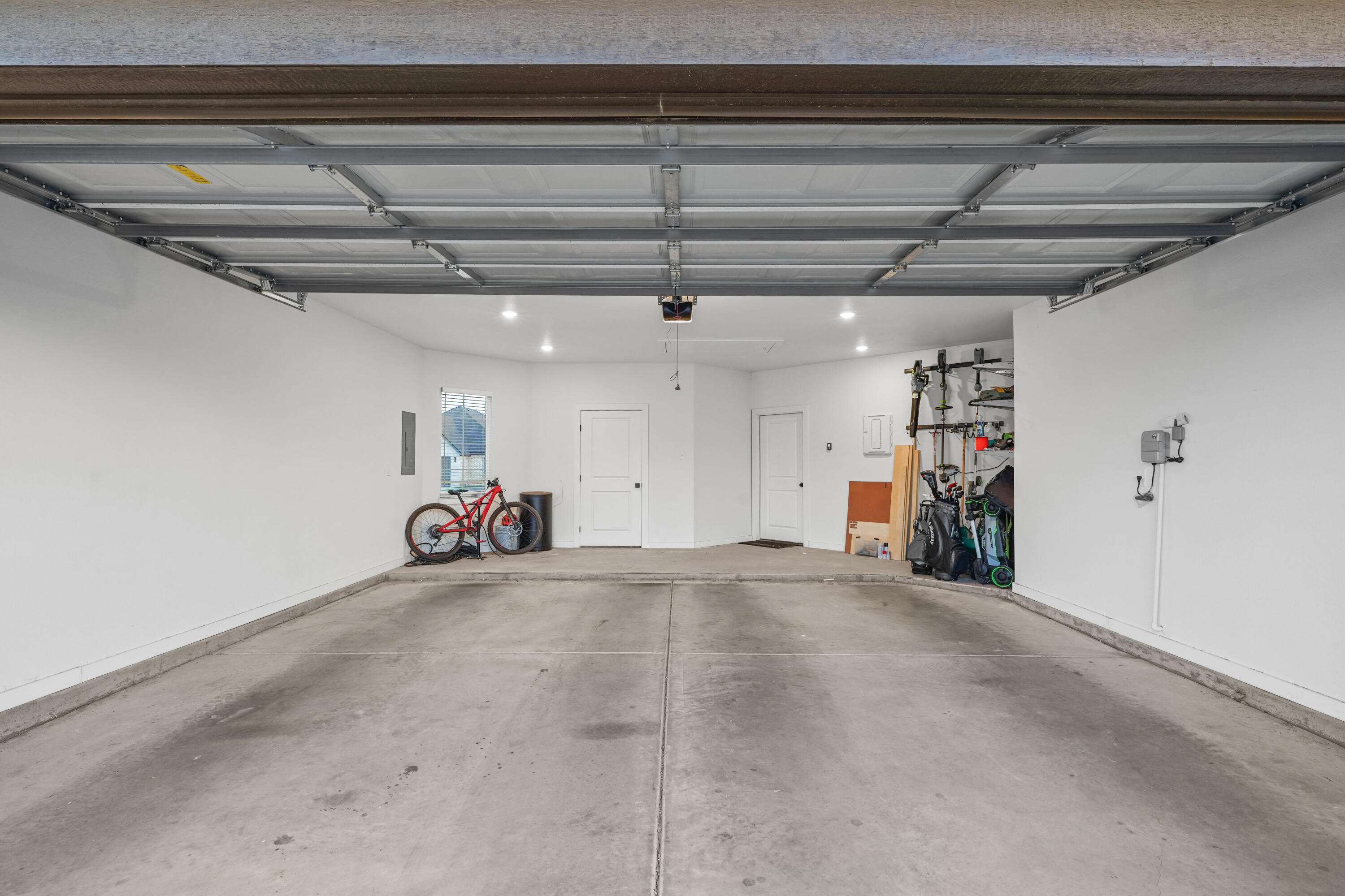816 N 6th Circle