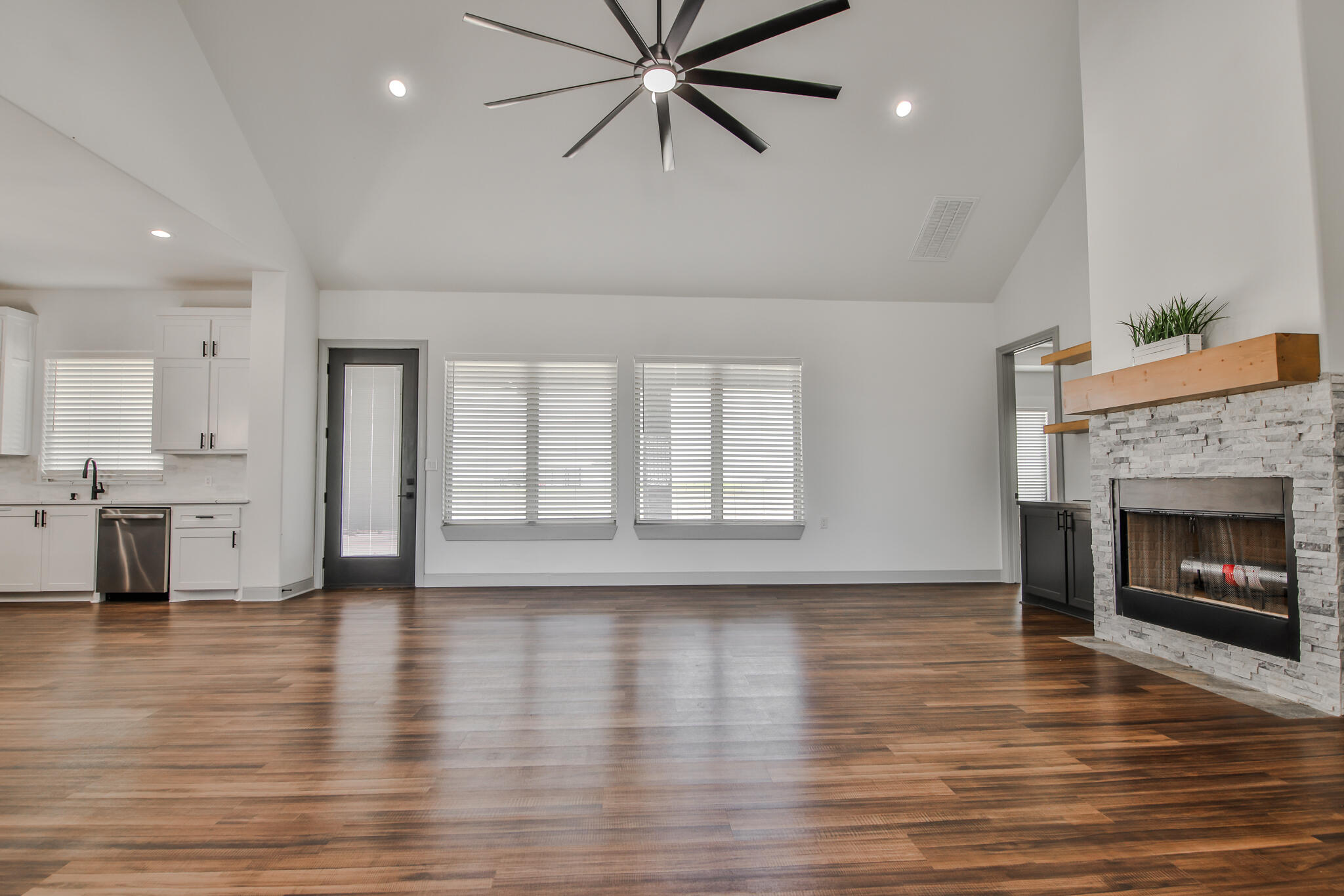 6902 Wilson Crk Lane