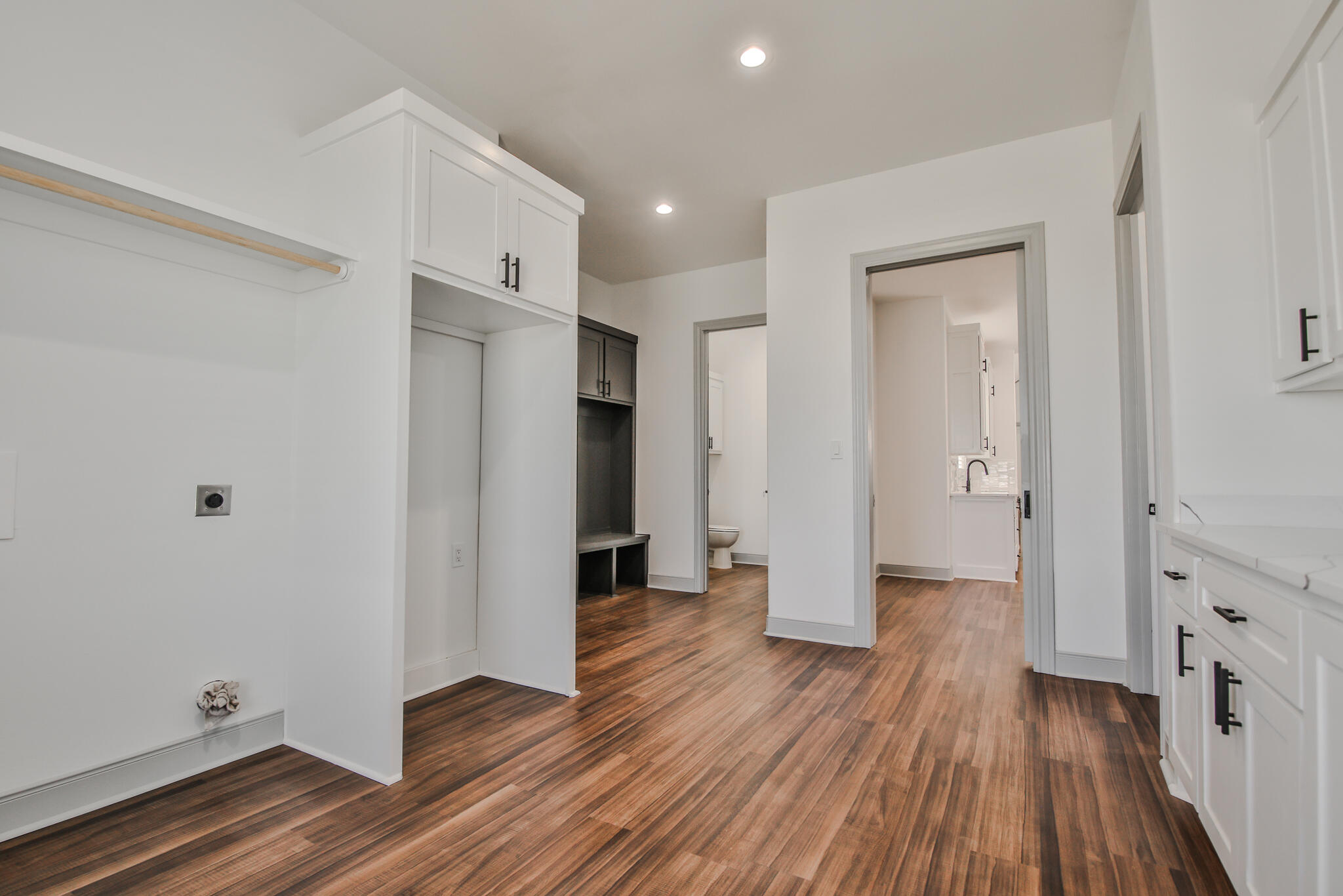 6902 Wilson Crk Lane