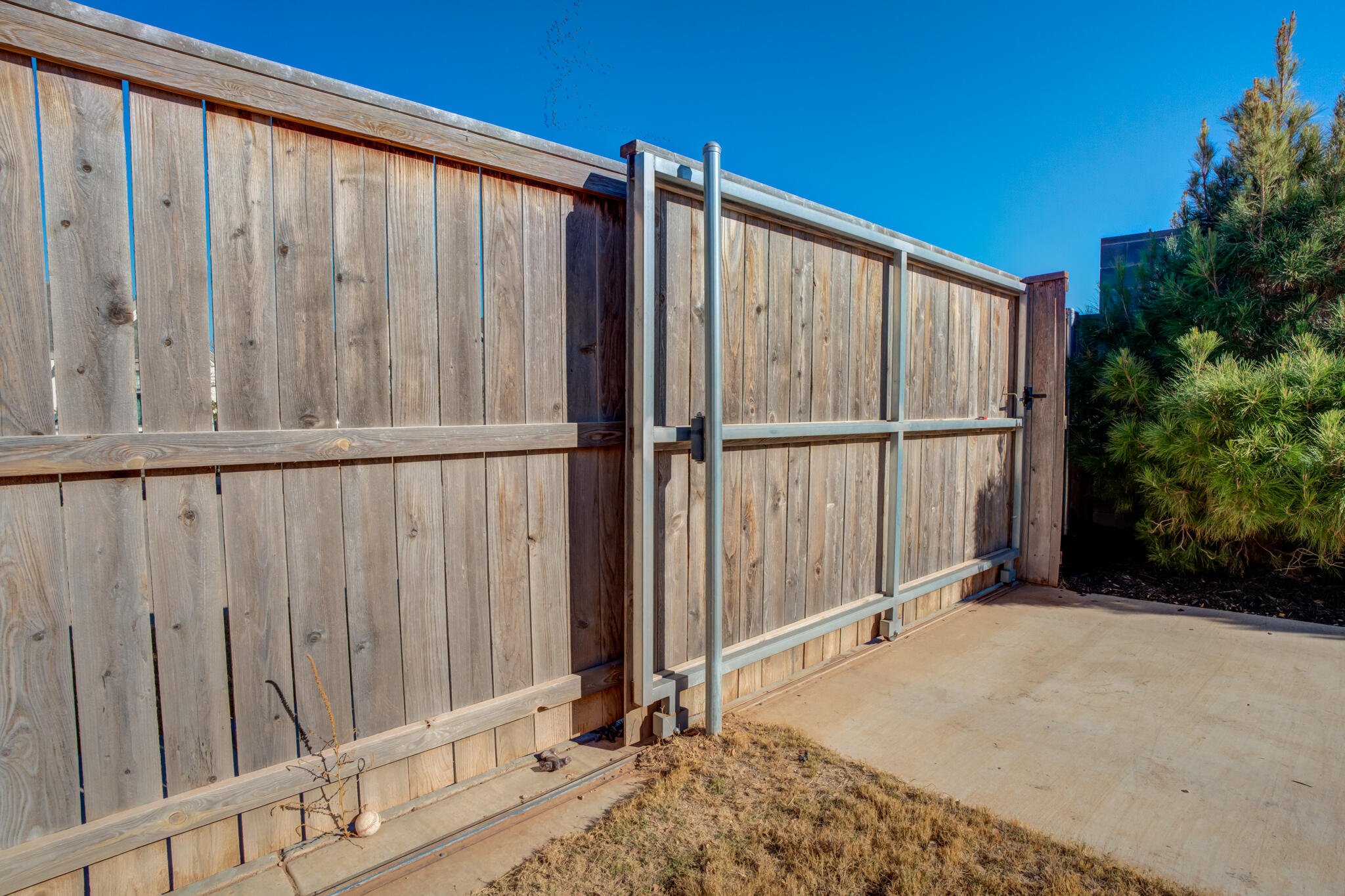 12701 Kenosha Avenue