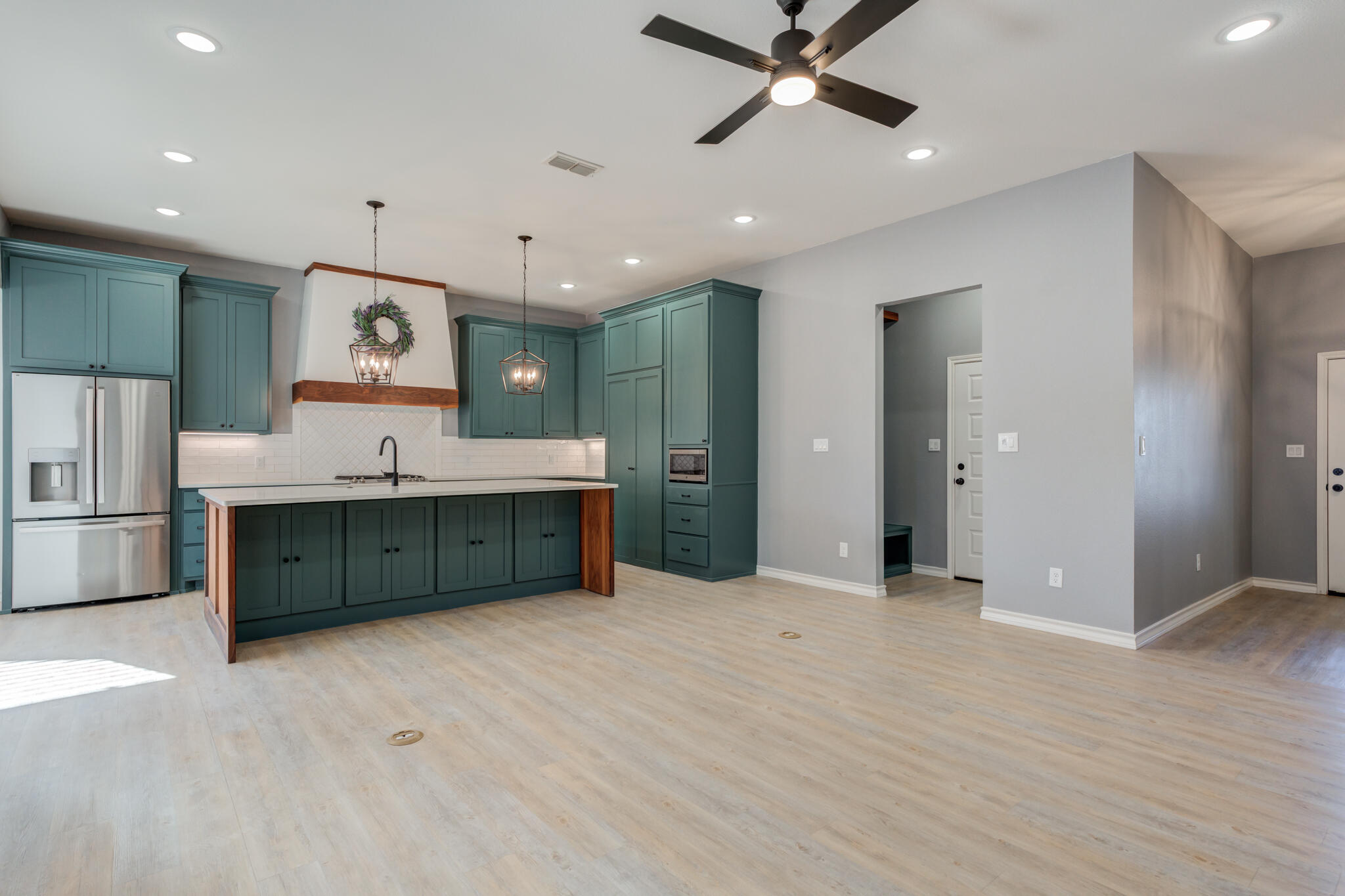 12701 Kenosha Avenue