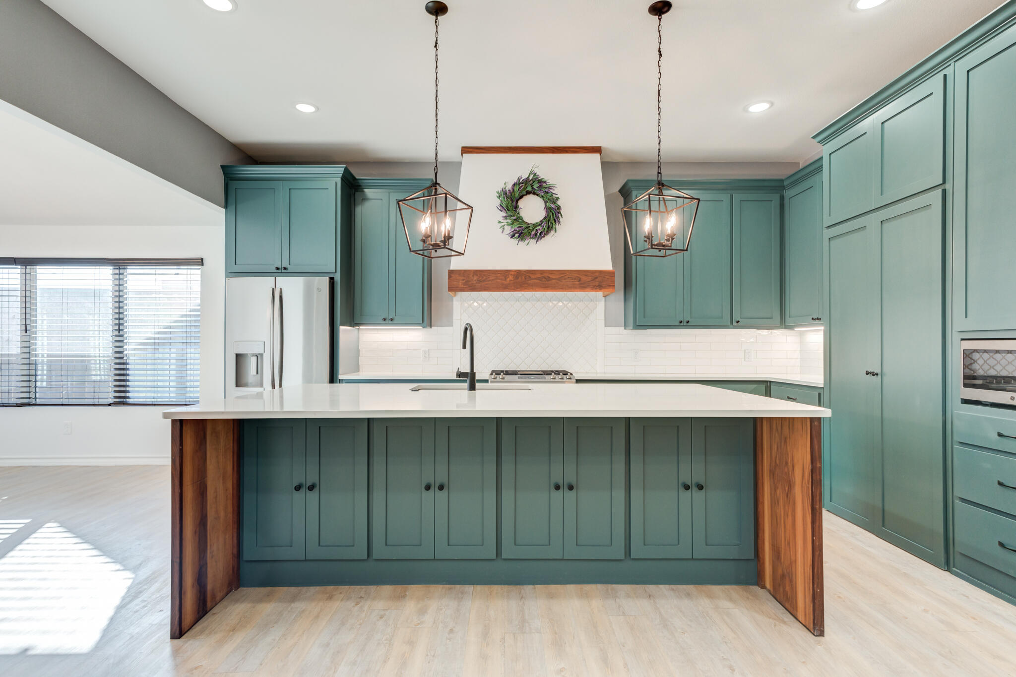 12701 Kenosha Avenue