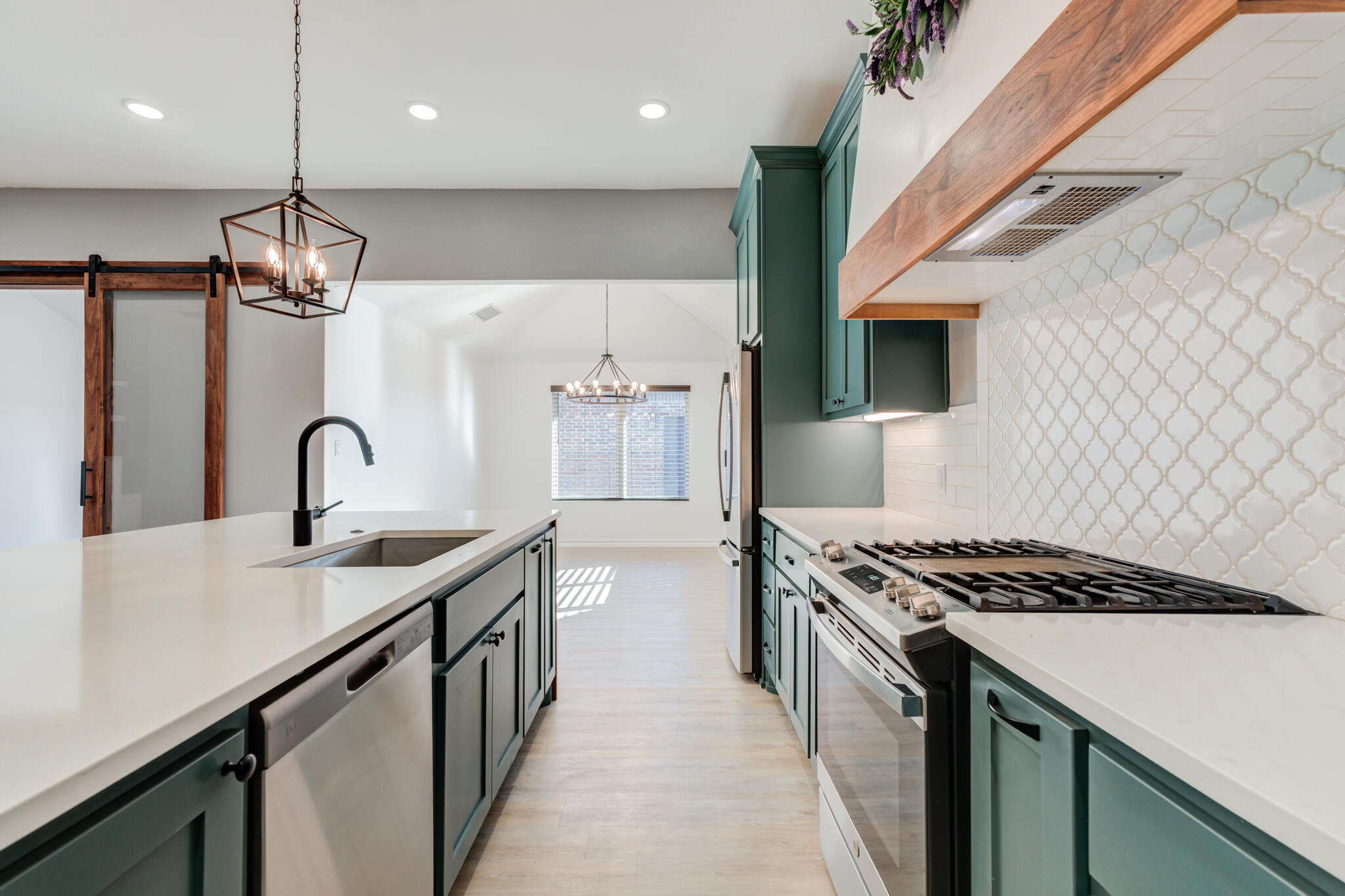12701 Kenosha Avenue