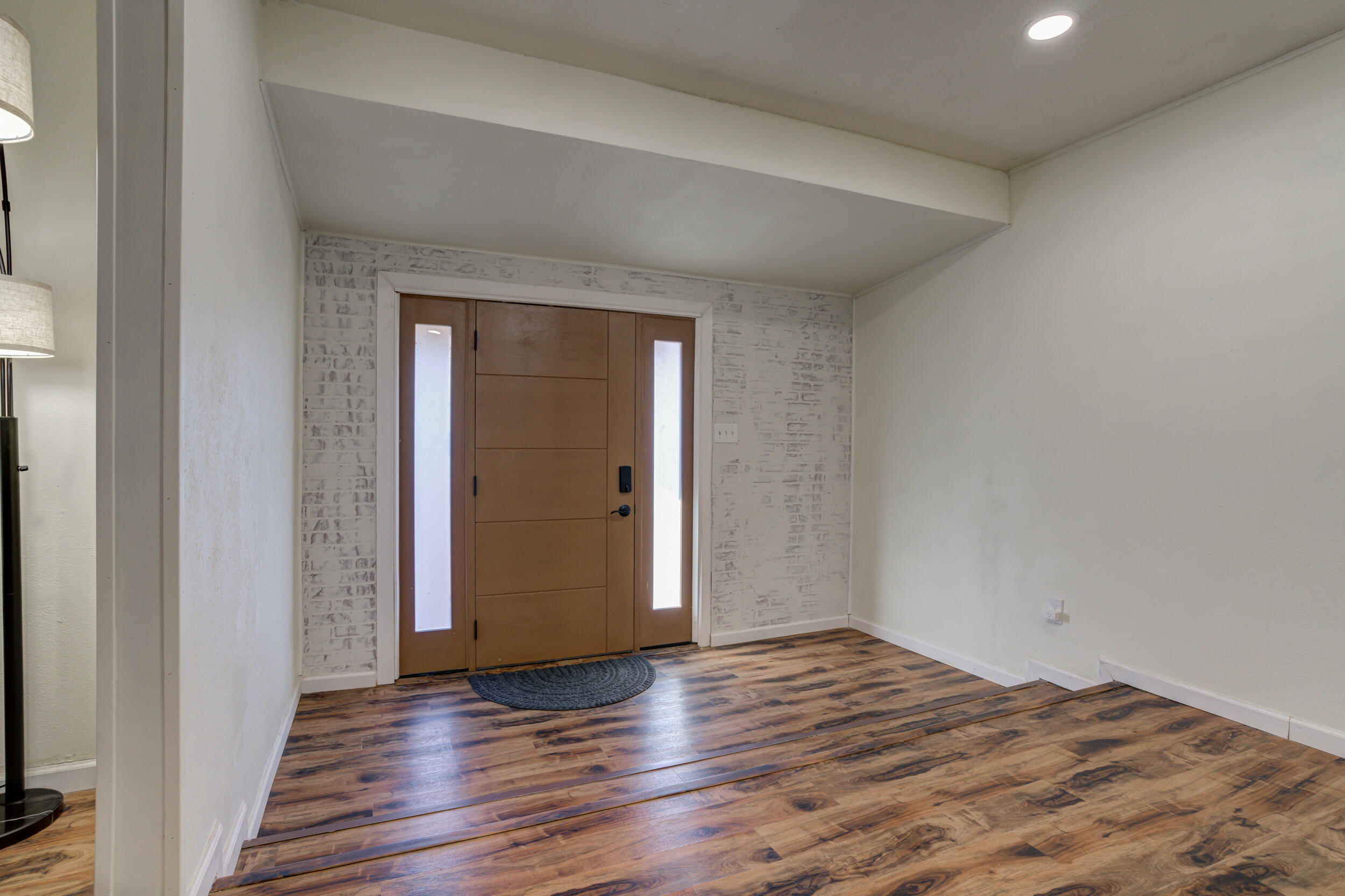 4609 Elgin Avenue
