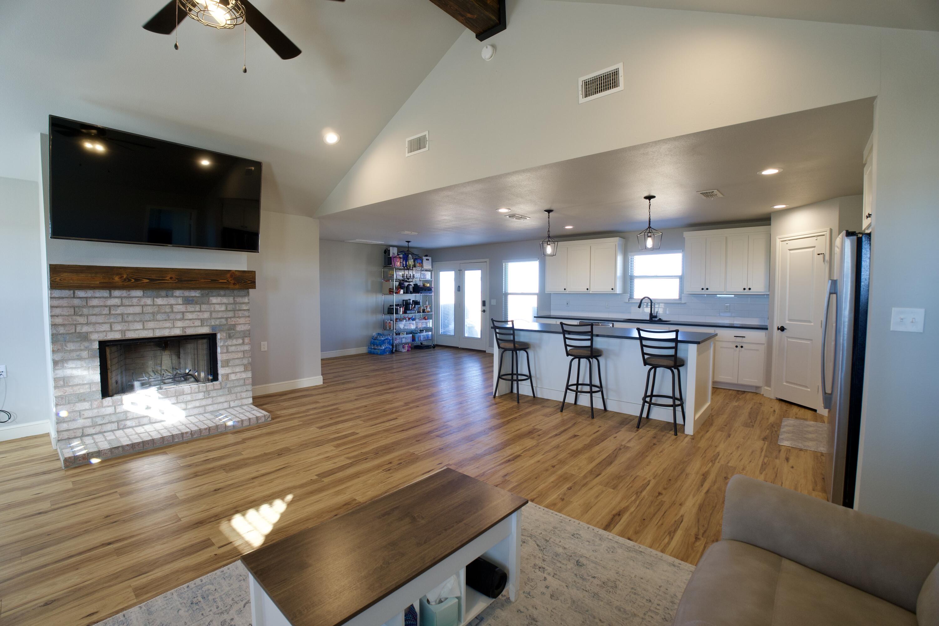 7405 County Road 3700