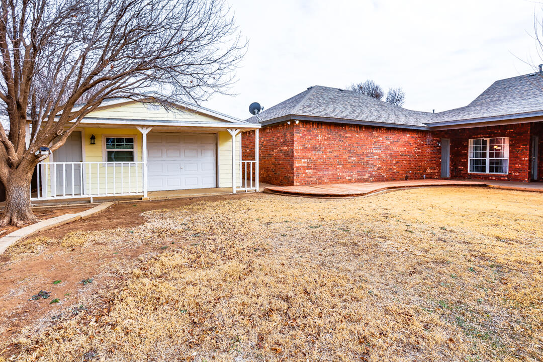 6402 County Road 7410