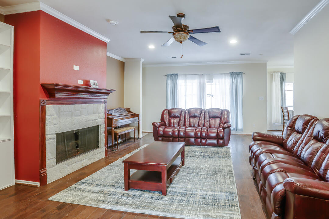 6402 County Road 7410