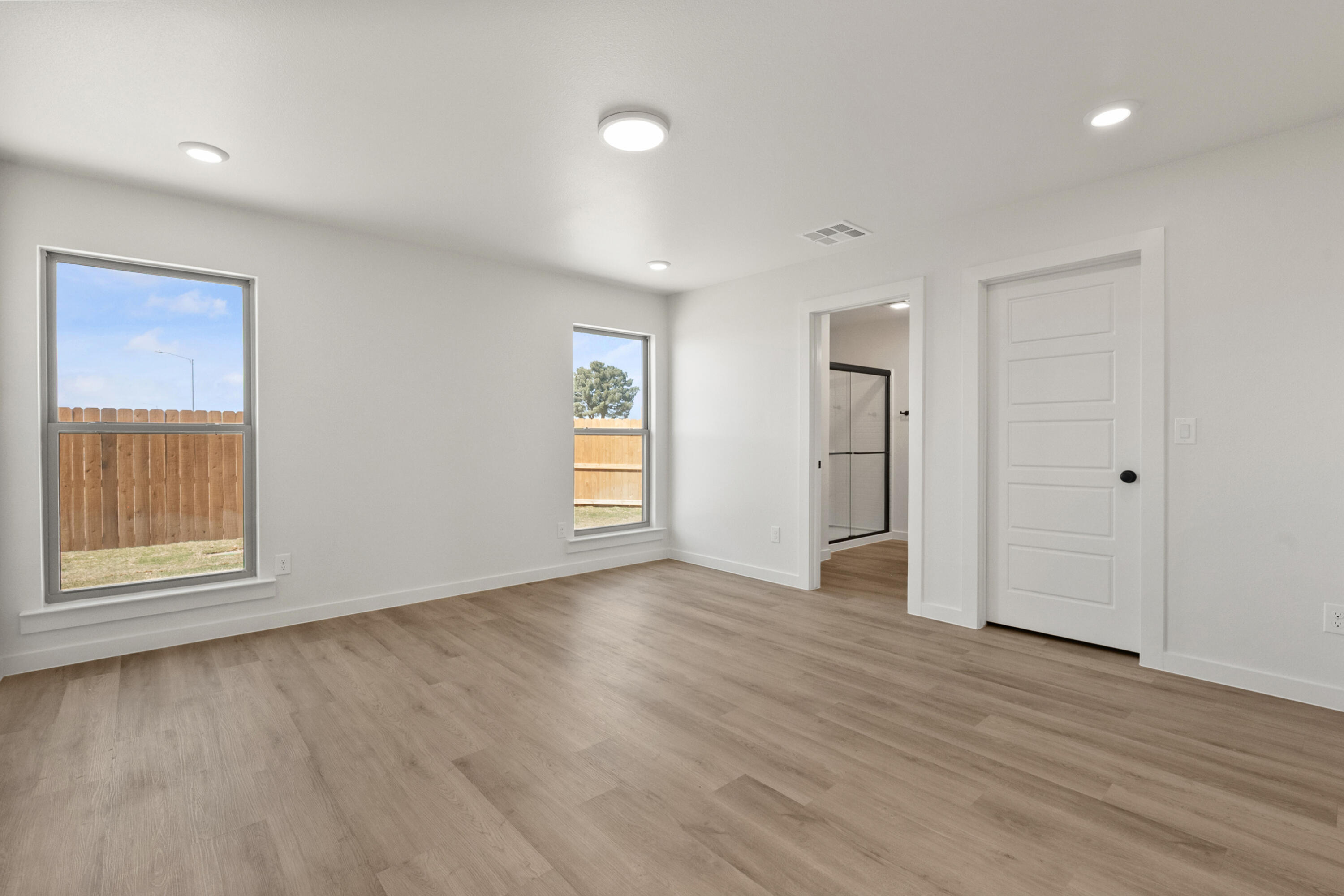 1302 Saratoga Avenue