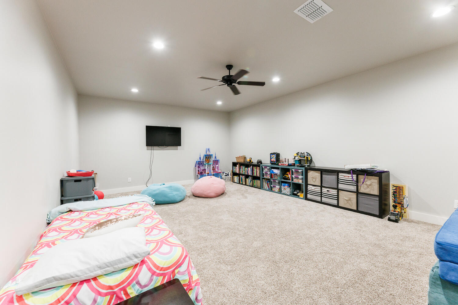 8128 E County Road 6100