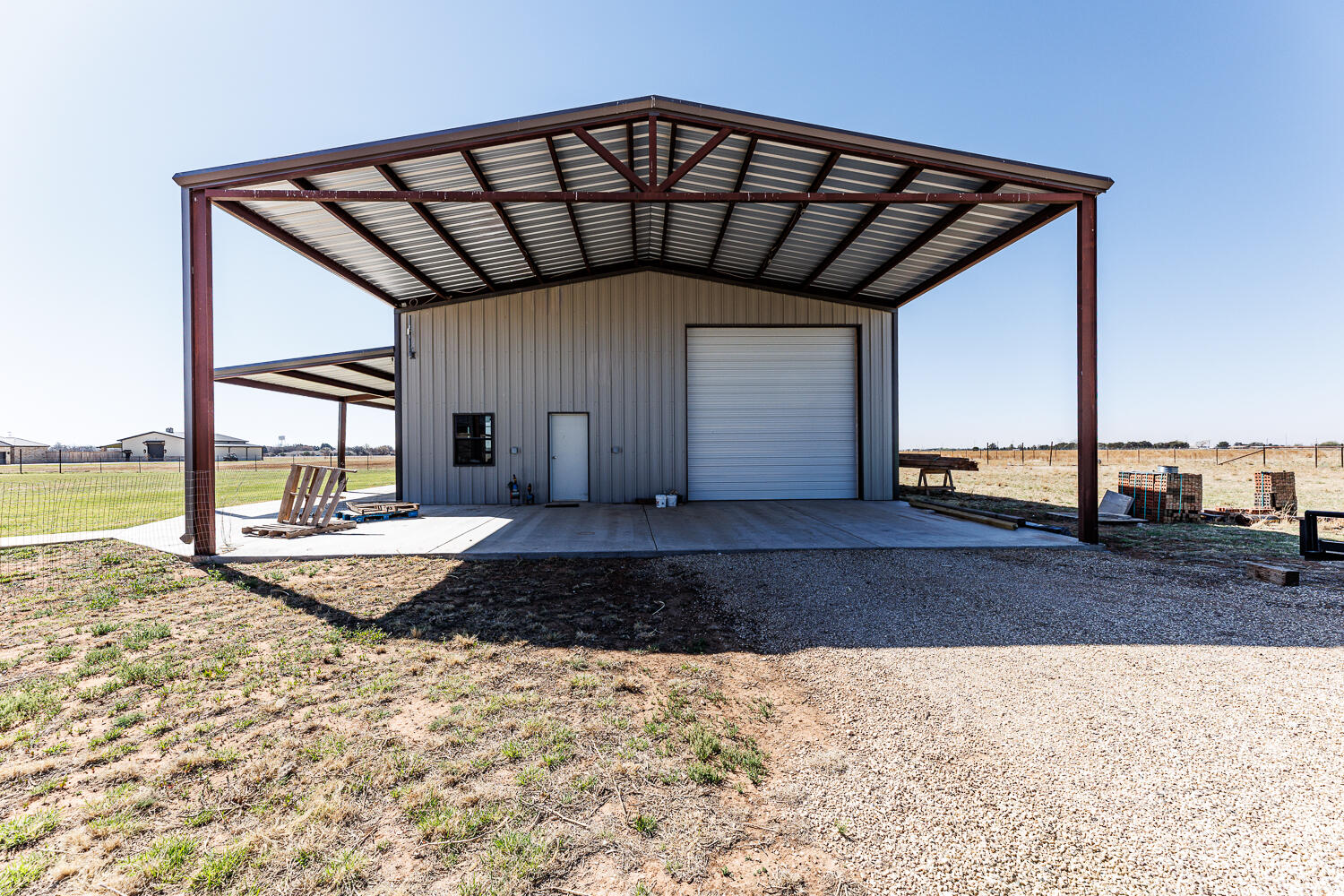 8128 E County Road 6100