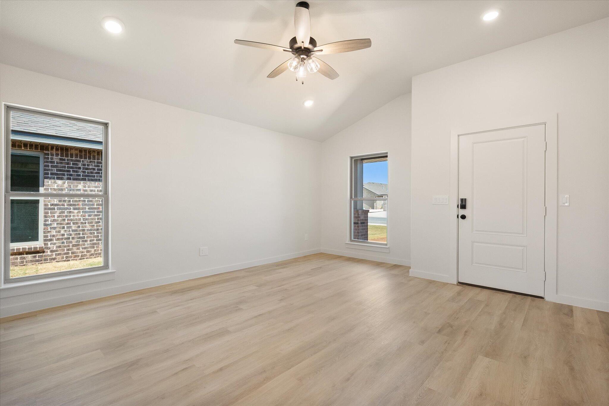 2407 Bryan Avenue