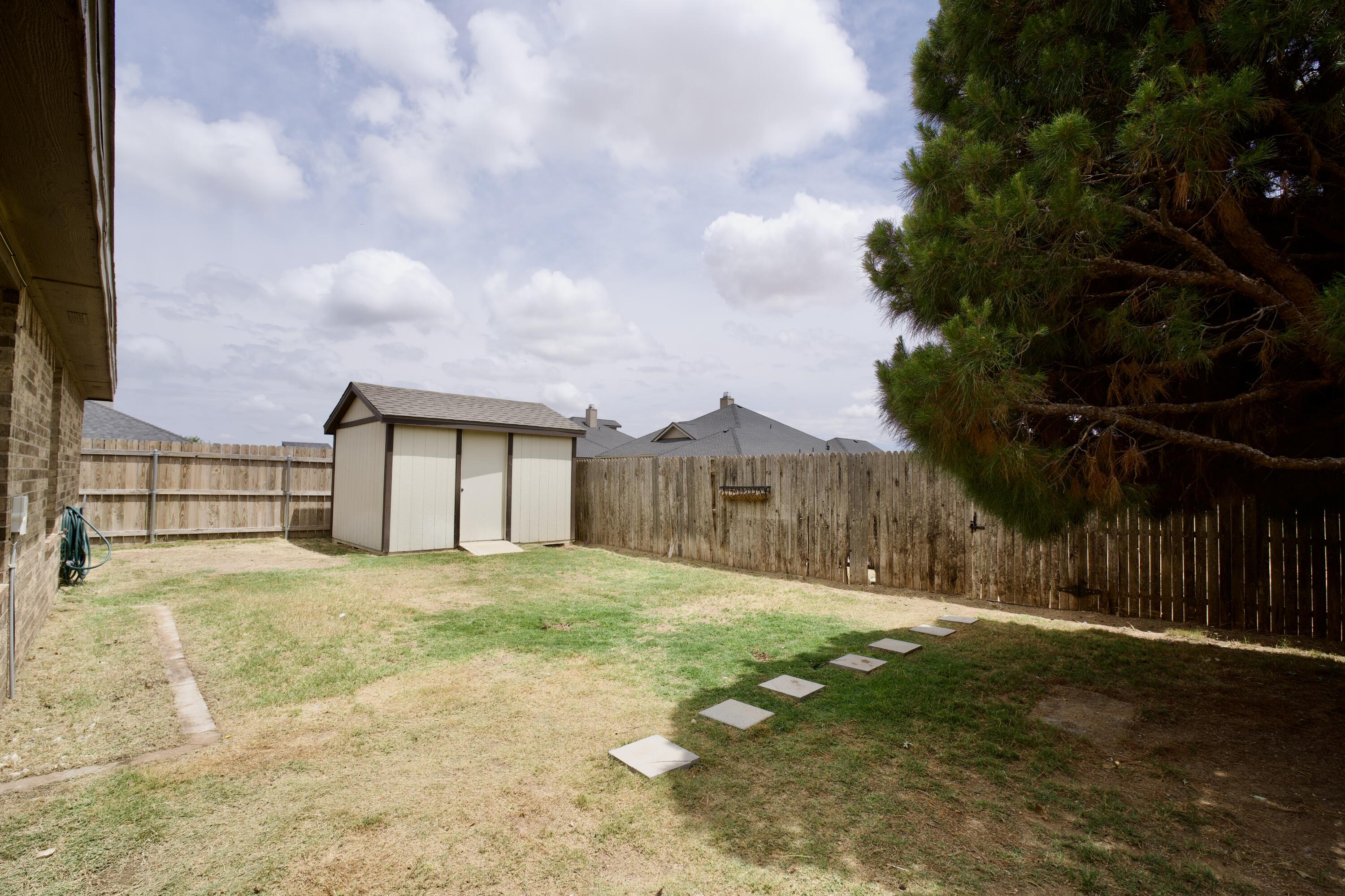 7637 85th Street