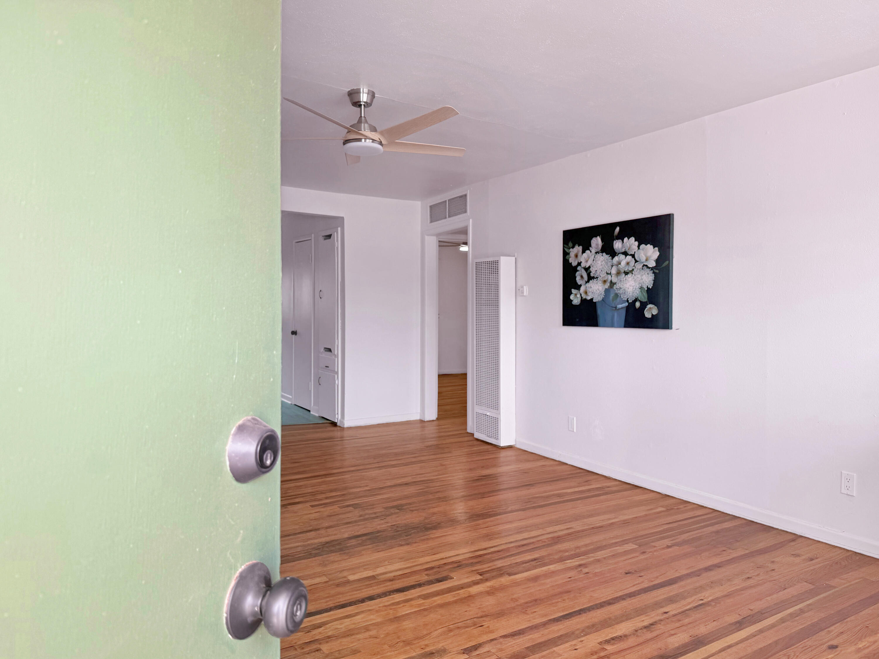 2131 S Loop 289