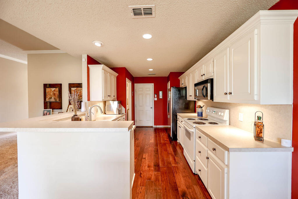6540 87th Street