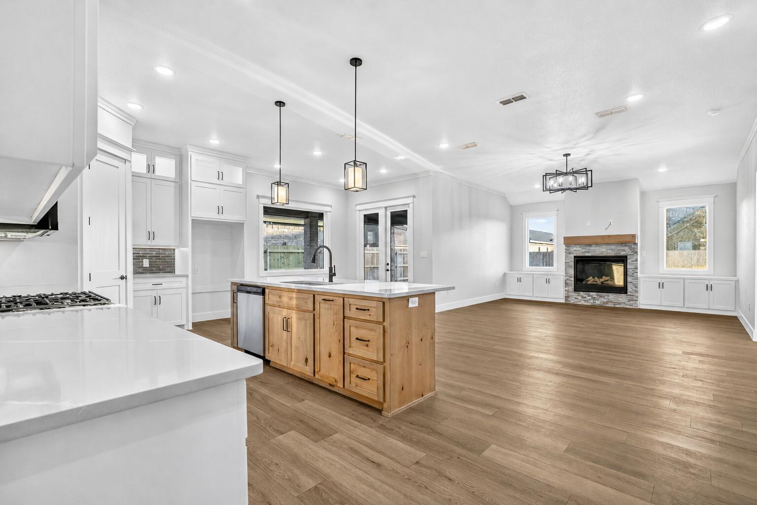 14402 Kenosha Avenue
