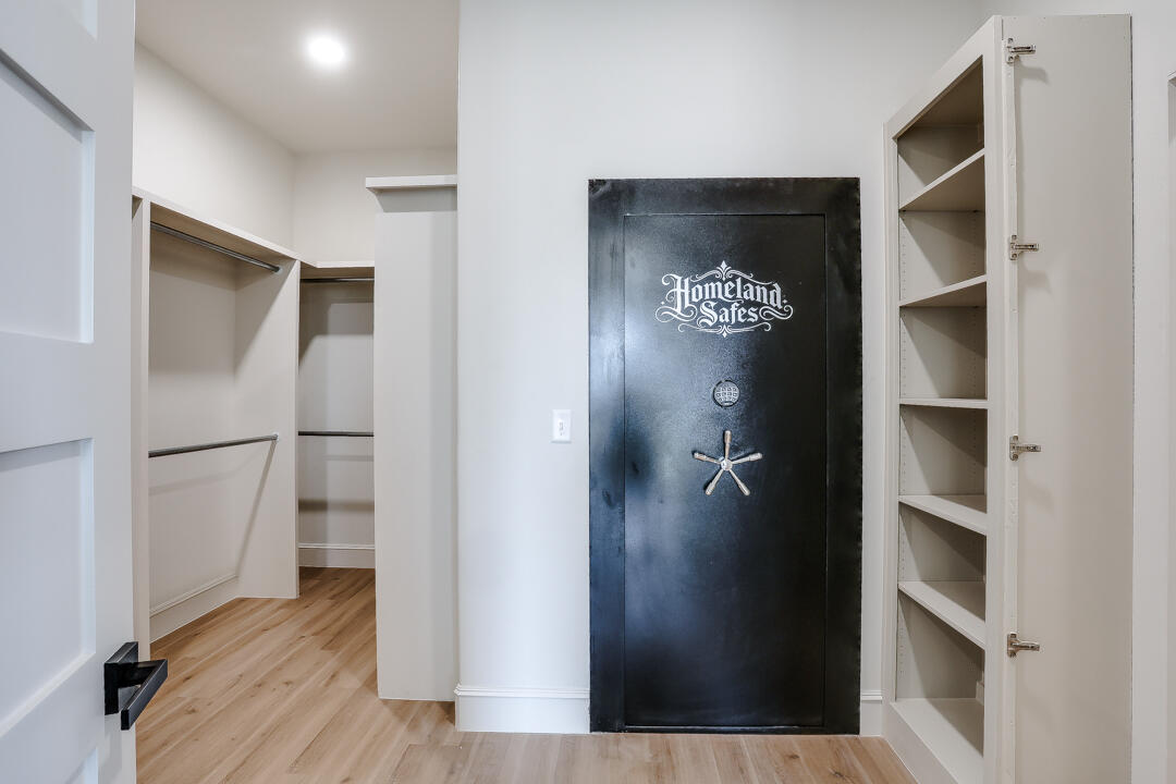305 Juniper Street