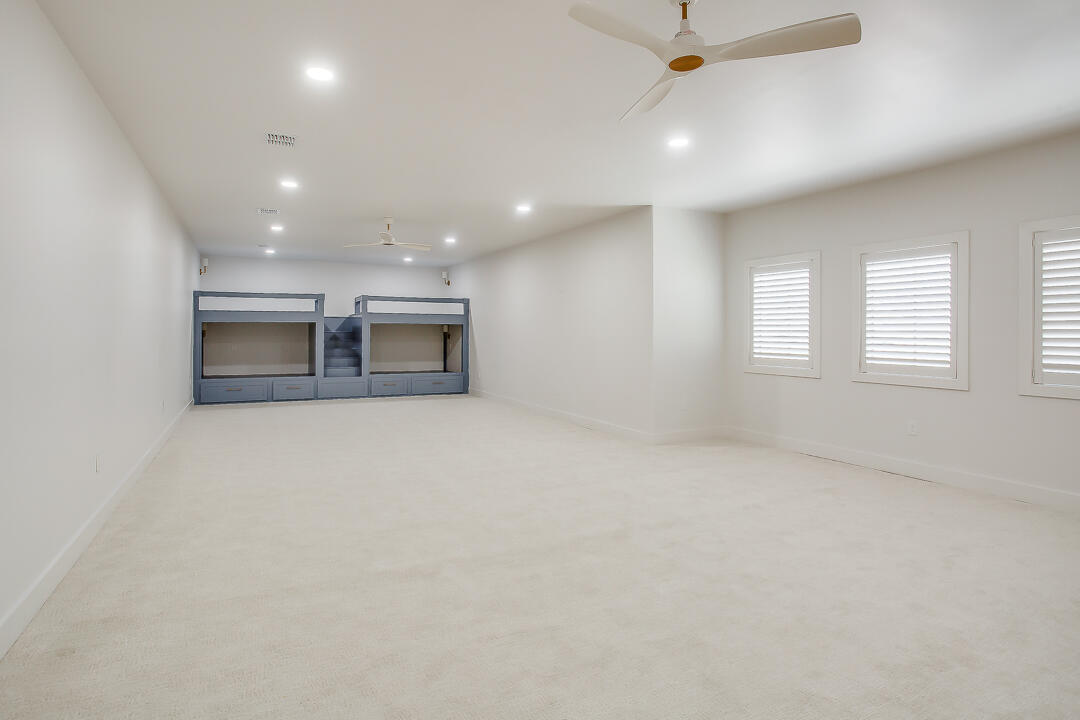 5801 County Rd 7675