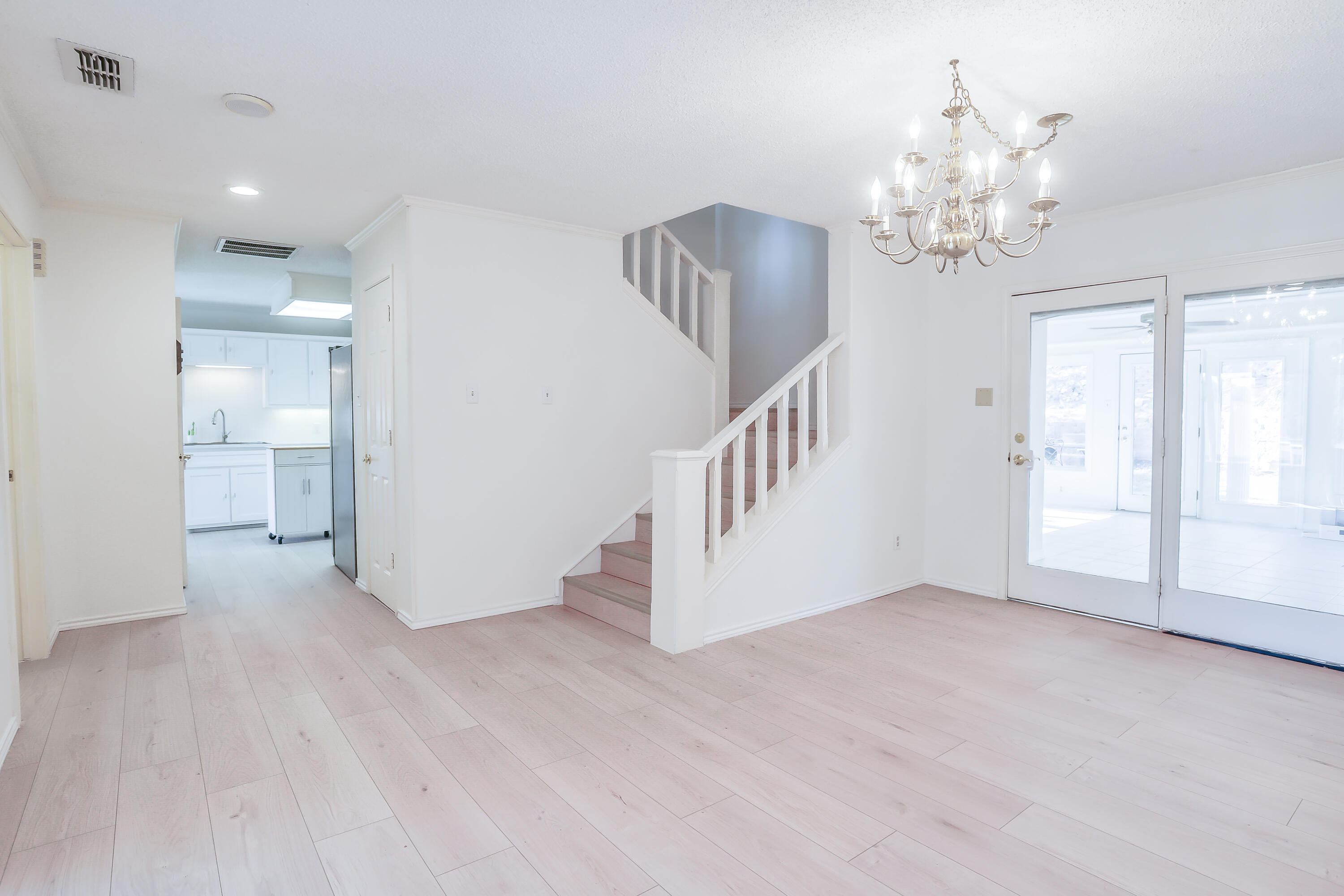 57 S Lakeshore Drive