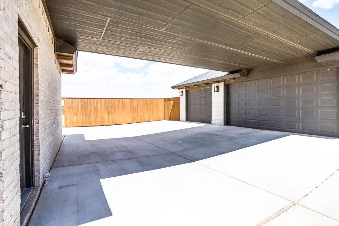 9202 County Road 6860