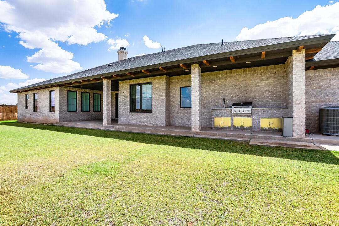 9202 County Road 6860