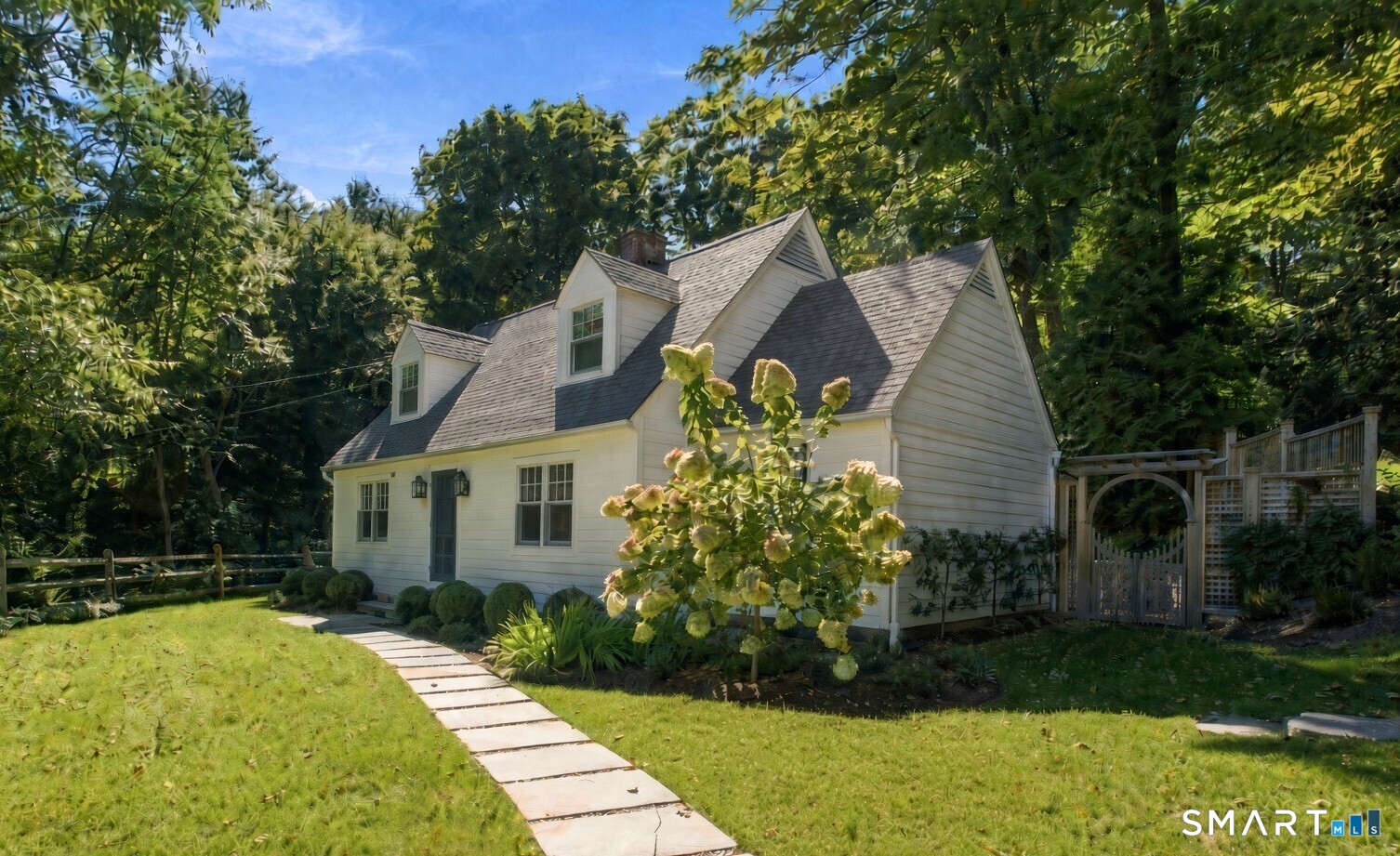 23 Cook Street