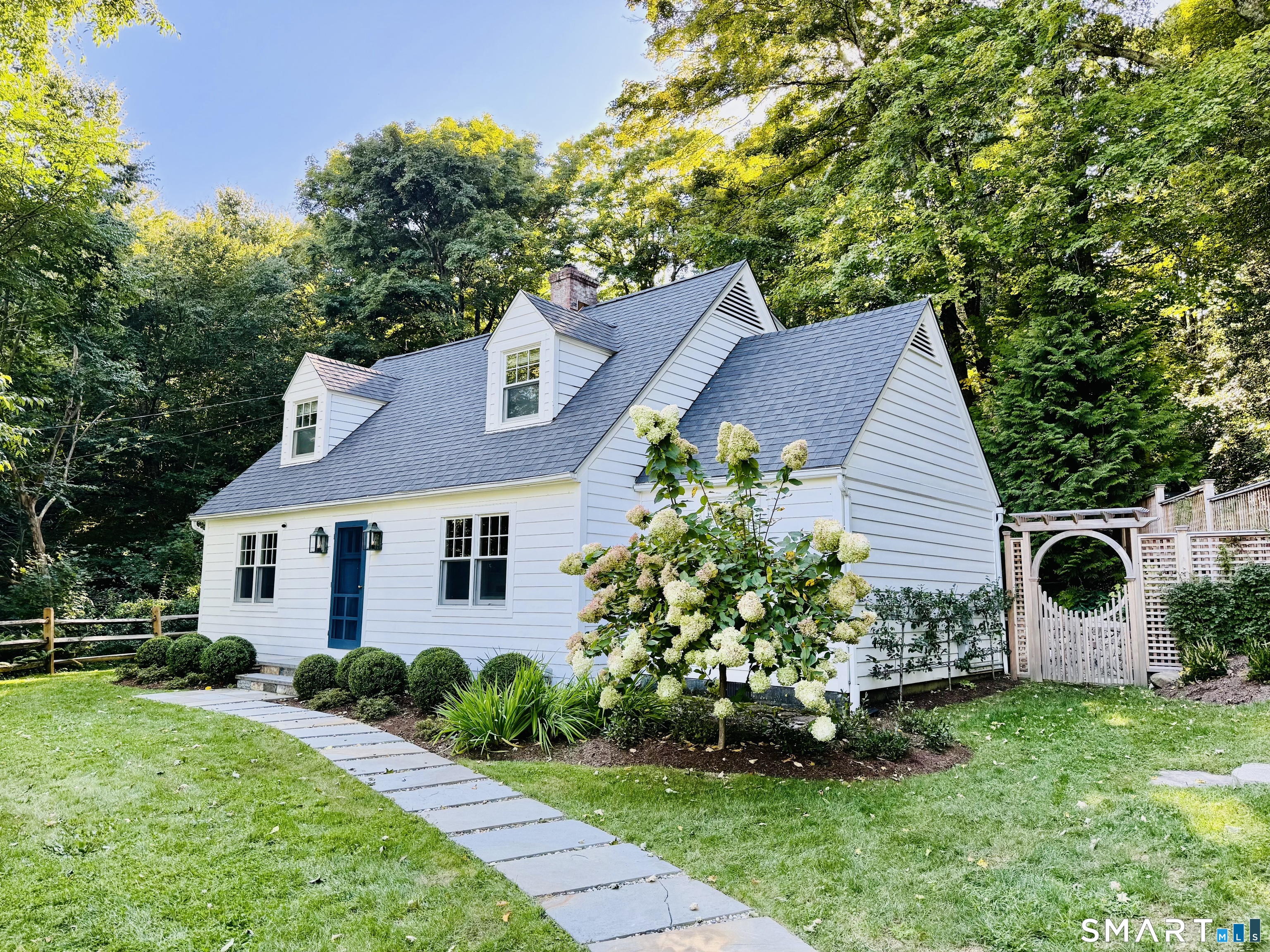 23 Cook Street