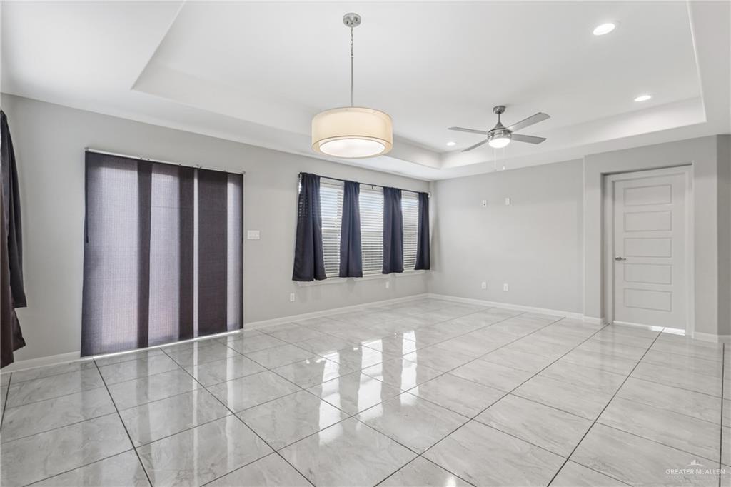 405 S Mina De Oro Street