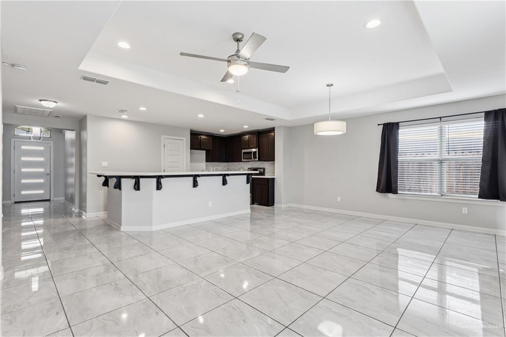 405 S Mina De Oro Street