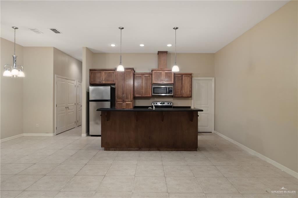 2805 Mimosa Street # 11
