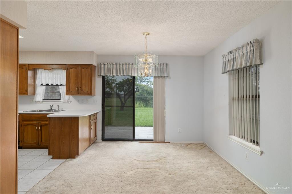 1605 Sun Street