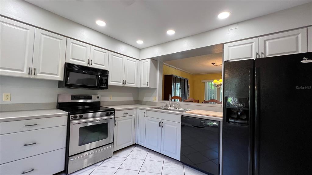 6101 34TH STREET W Unit: 30B