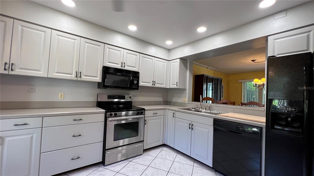 6101 34TH STREET W Unit: 30B