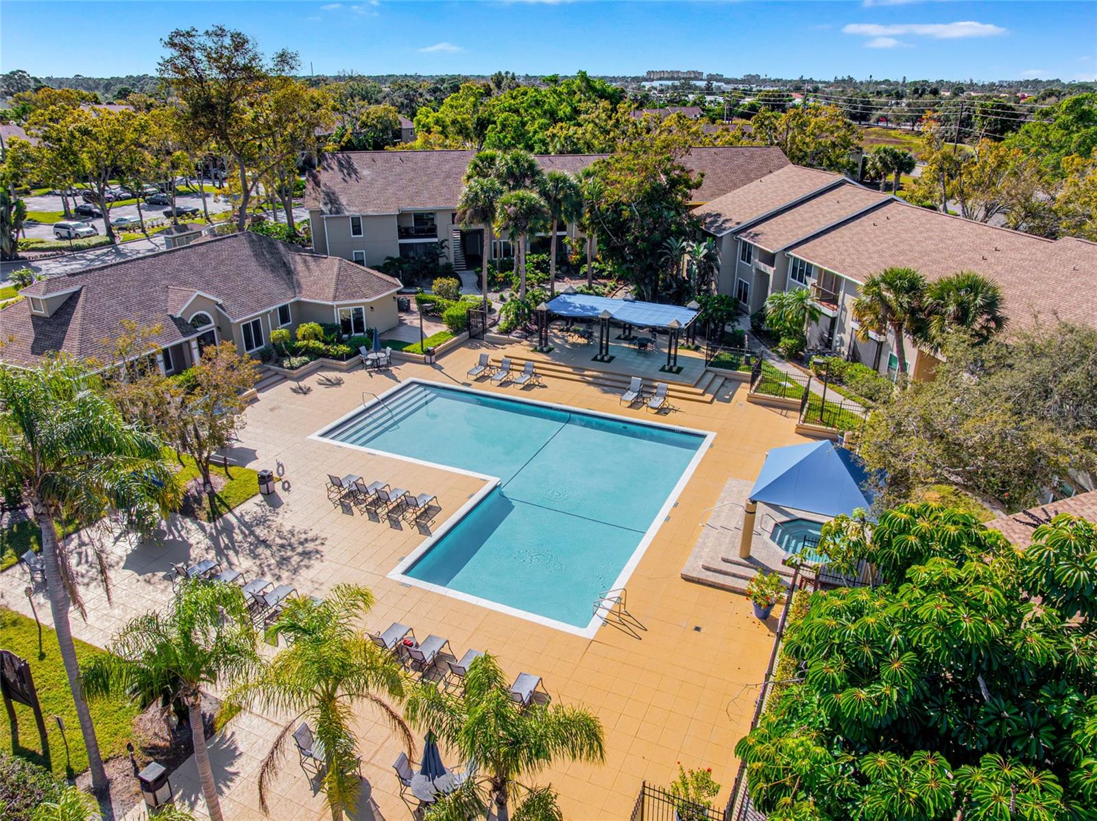 4021 CROCKERS LAKE BLVD #24