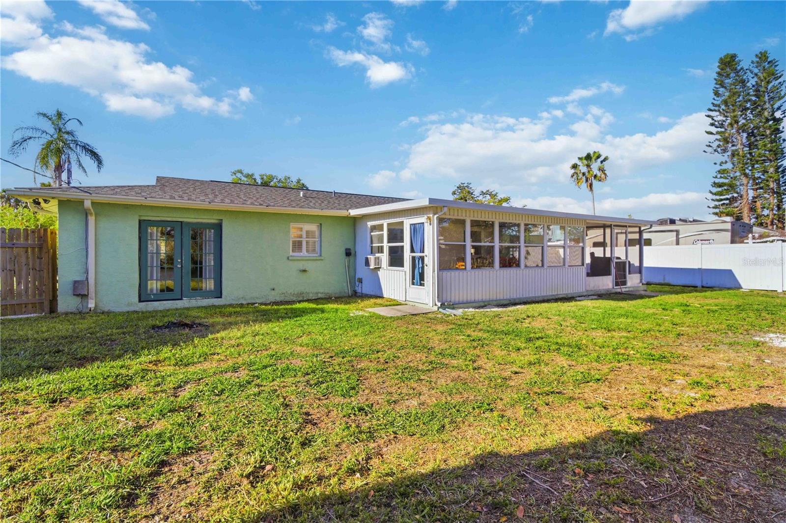 536 43RD STREET BLVD W