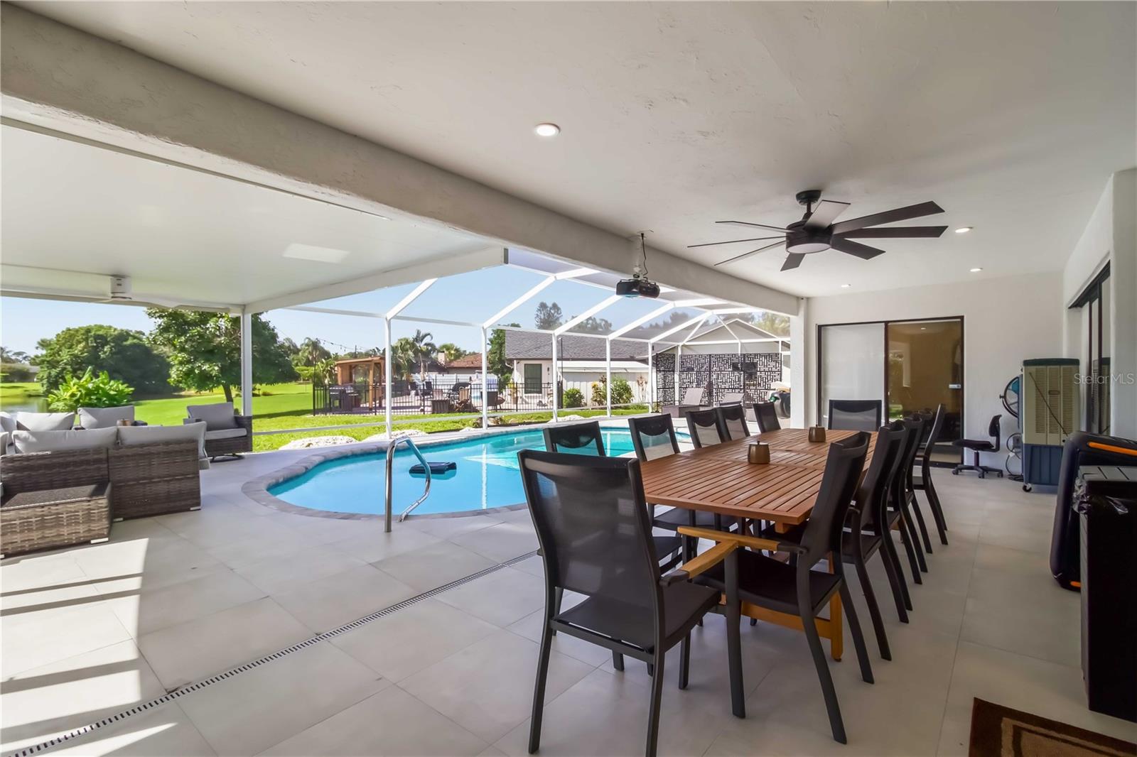 4134 EASTWOOD DR