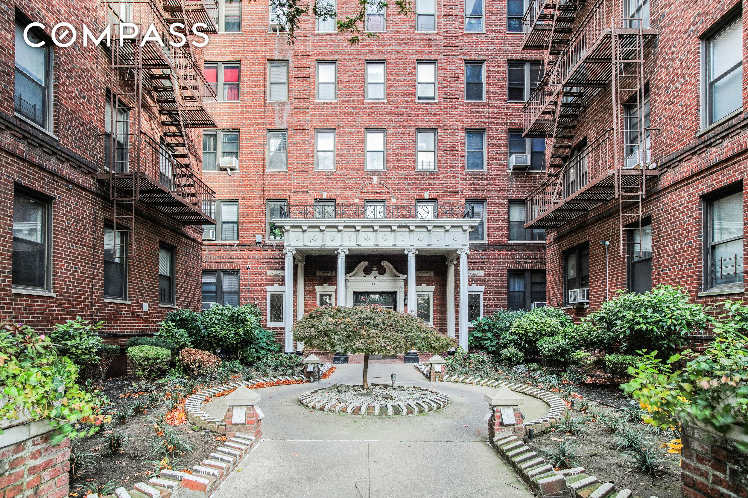 657 E 26th Street 3G