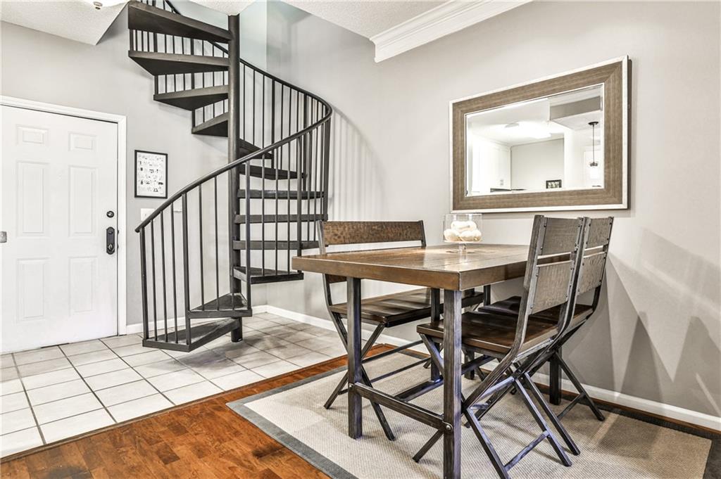 955 Juniper Street NE Unit 2322
