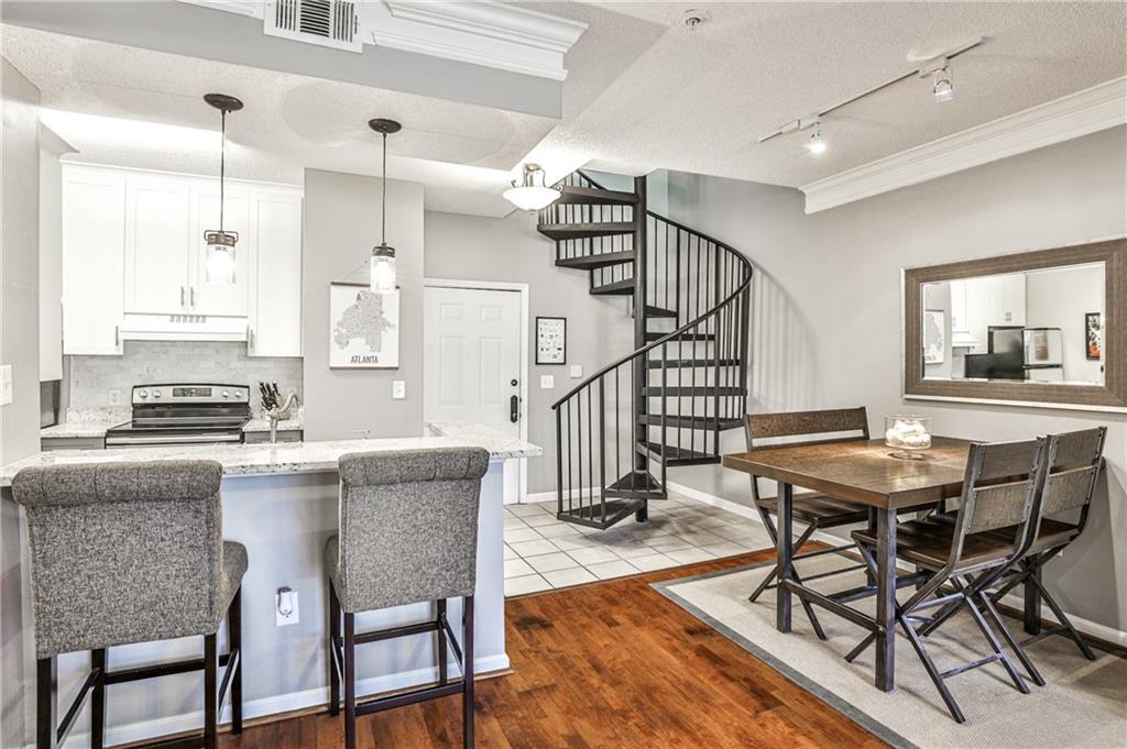 955 Juniper Street NE Unit 2322