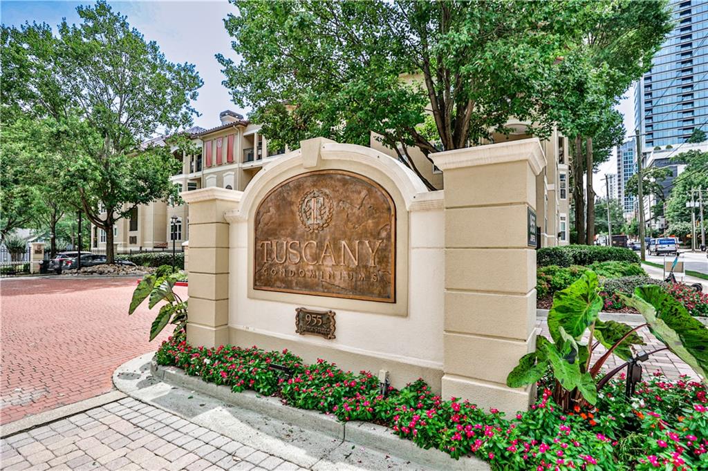 955 Juniper Street NE Unit 2322
