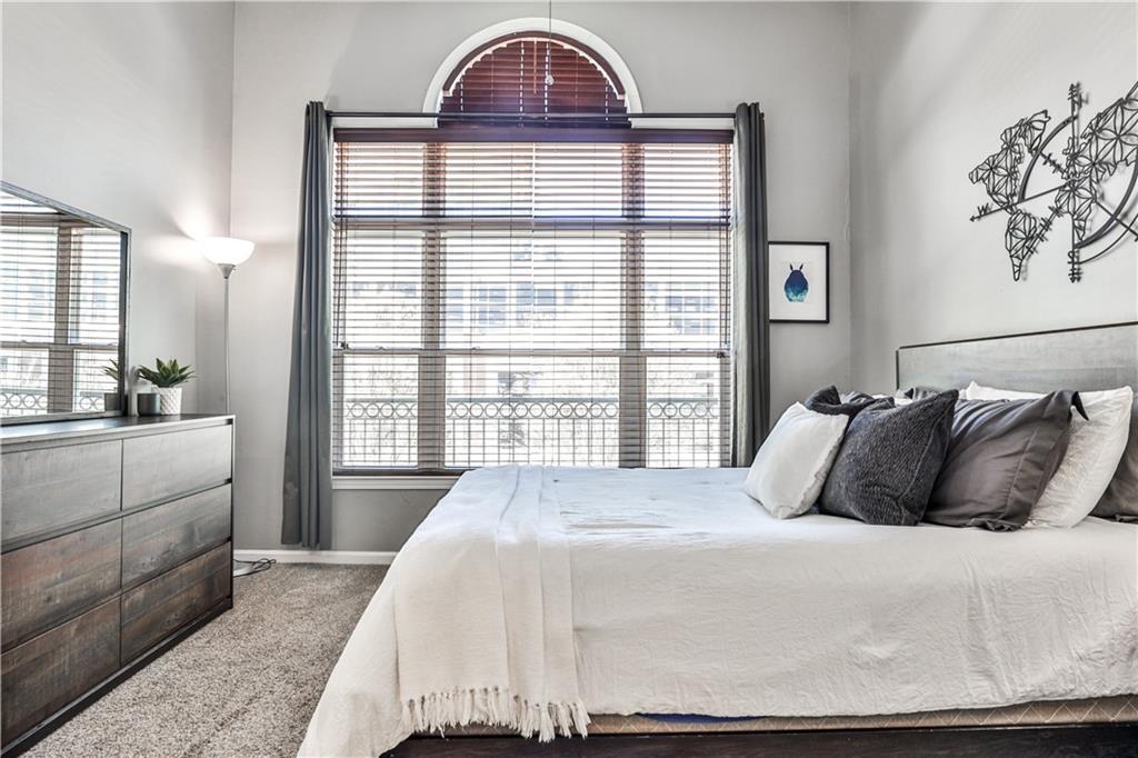 955 Juniper Street NE Unit 2322