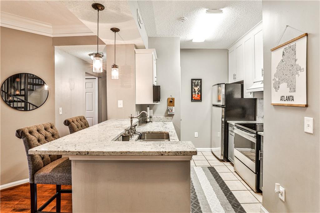 955 Juniper Street NE Unit 2322