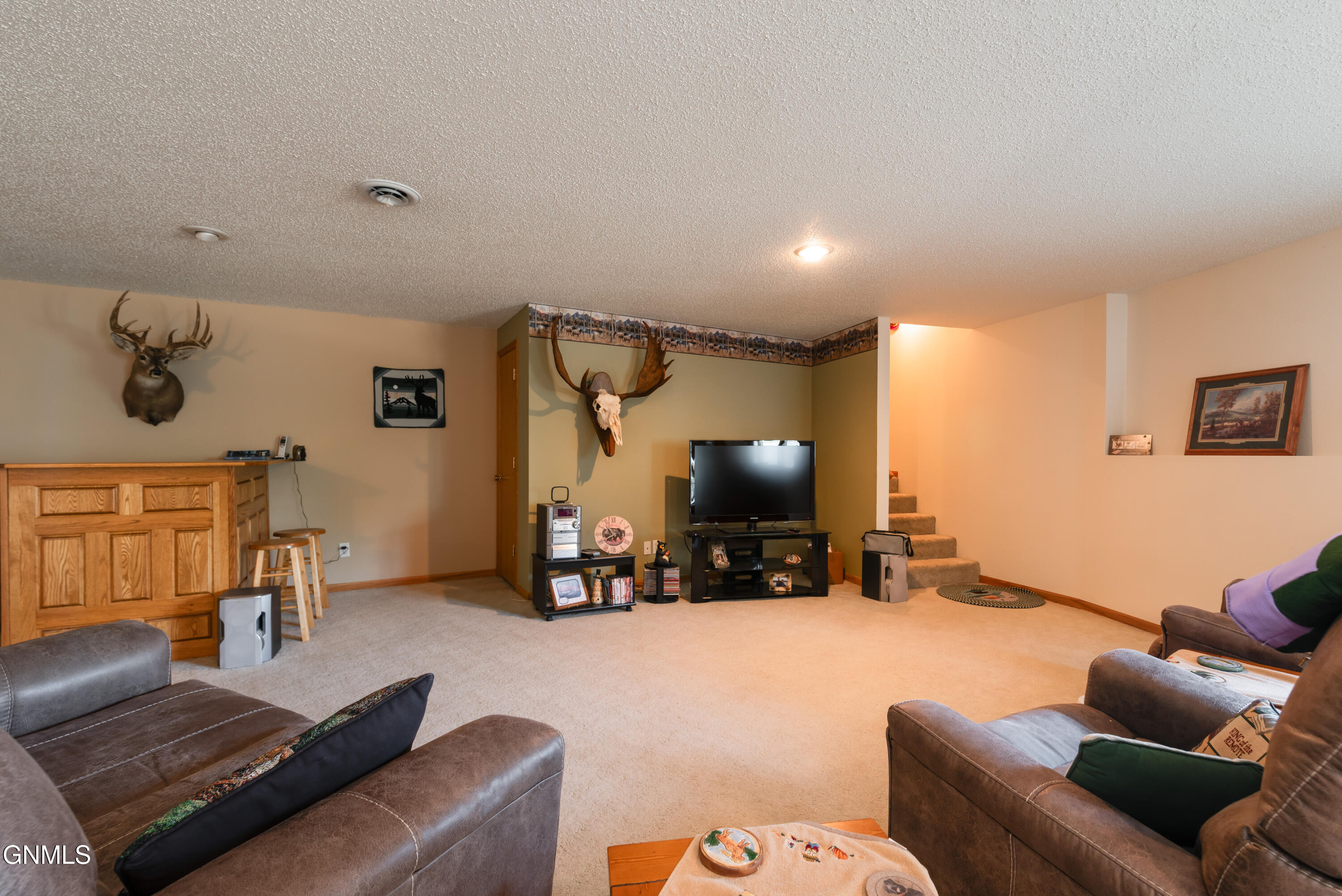 10900 Rose Drive