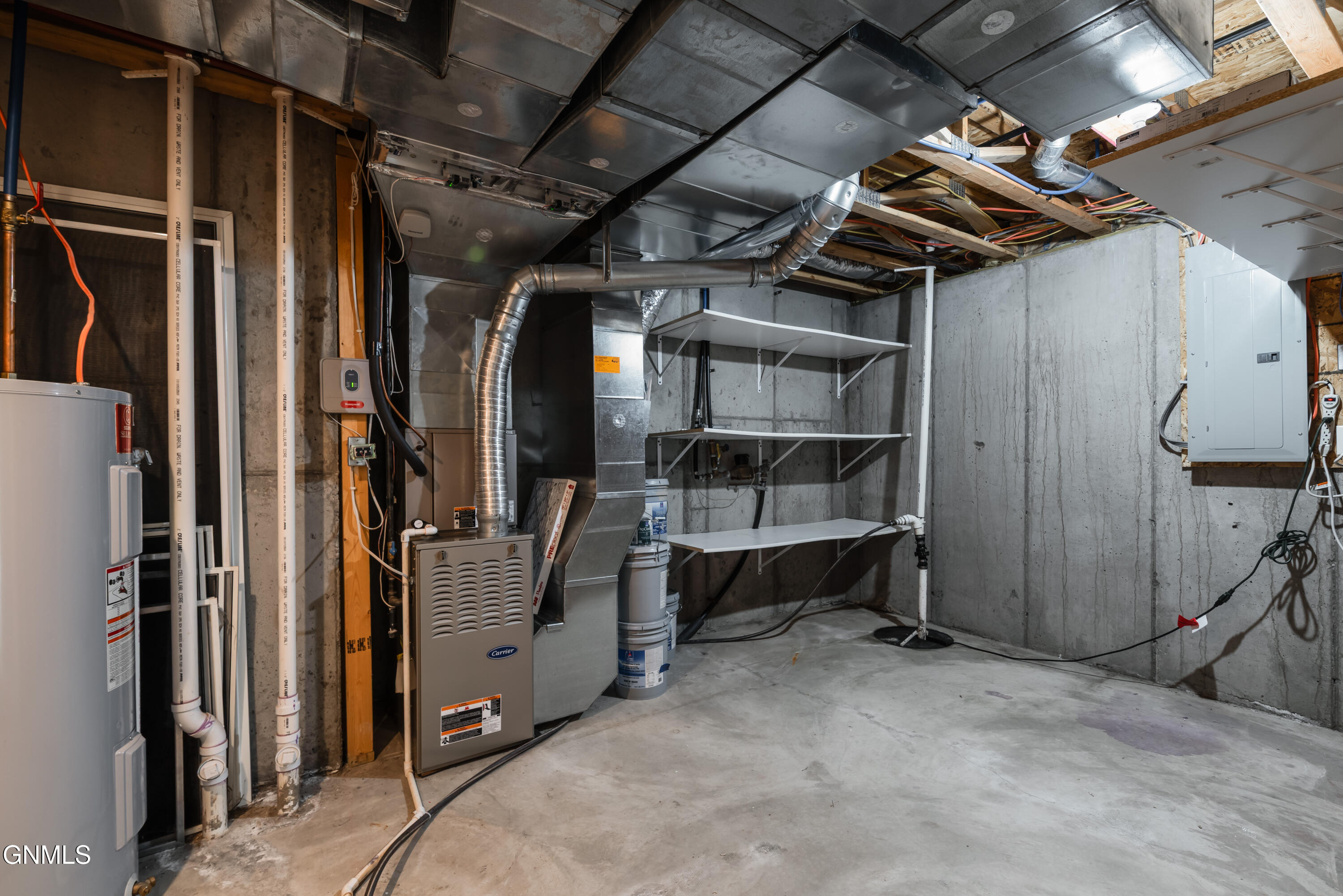 1109 E Lasalle Drive