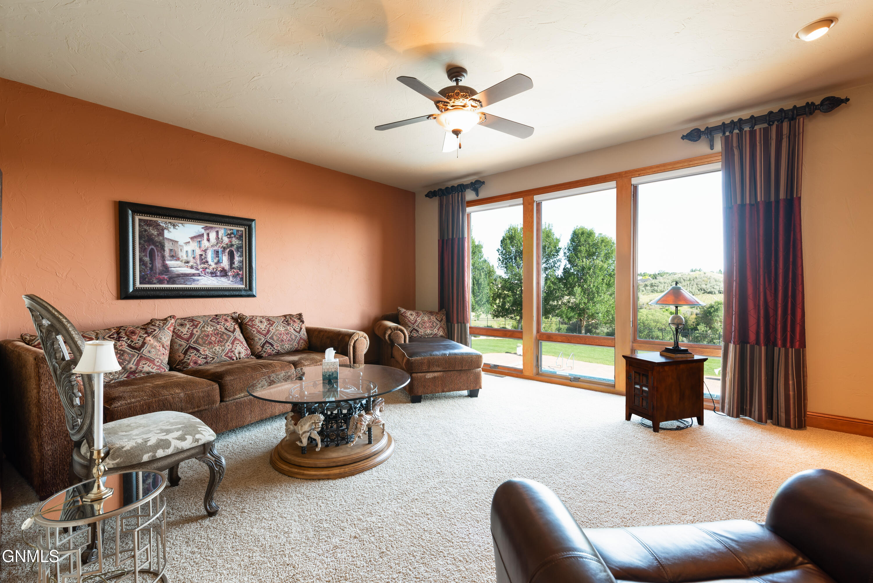1291 Eagle Crest Loop