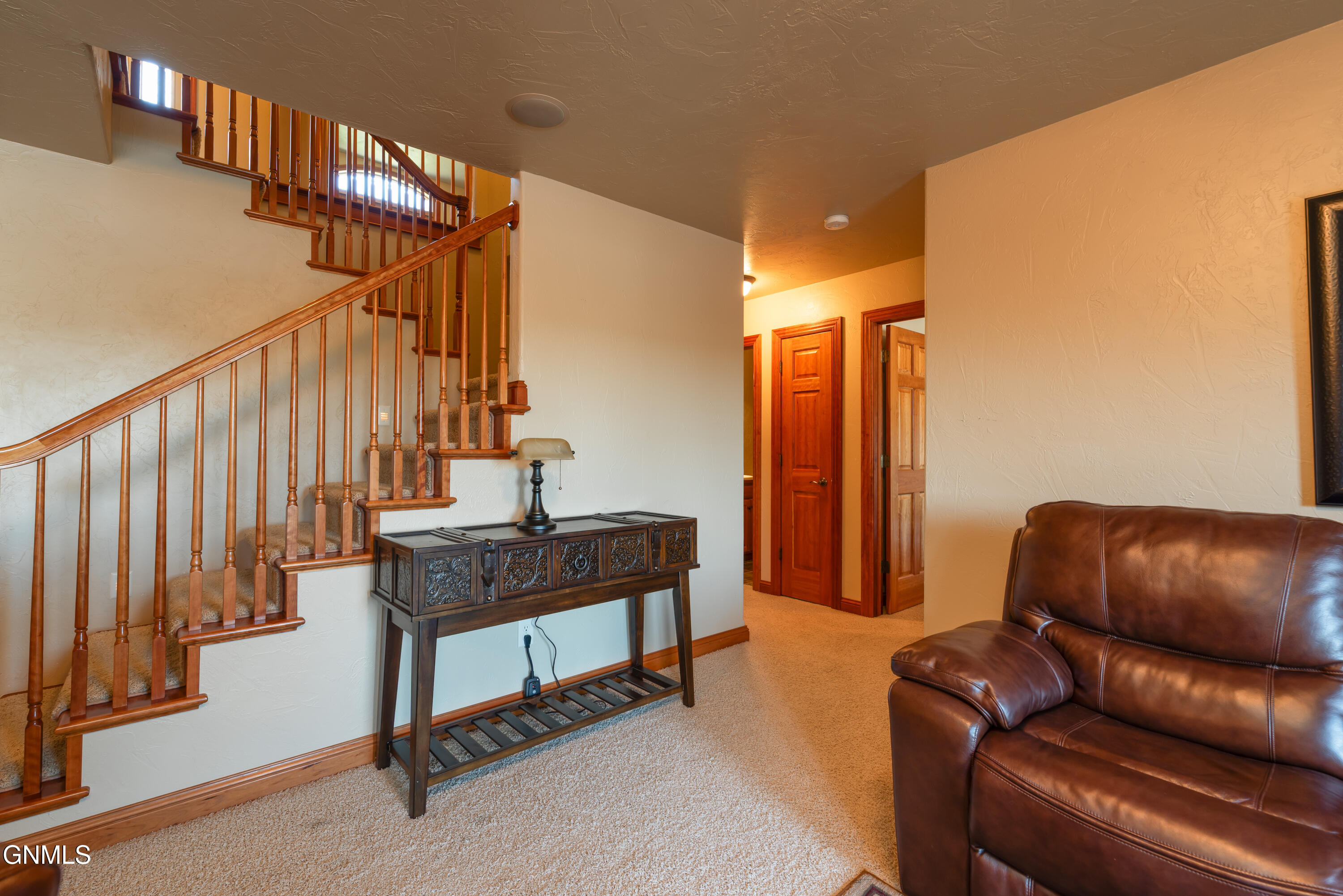 1291 Eagle Crest Loop